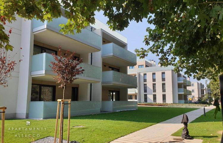 Maryrosie - Apartament Przy Morzu Z Miejscem W Garazu Podziemnym *