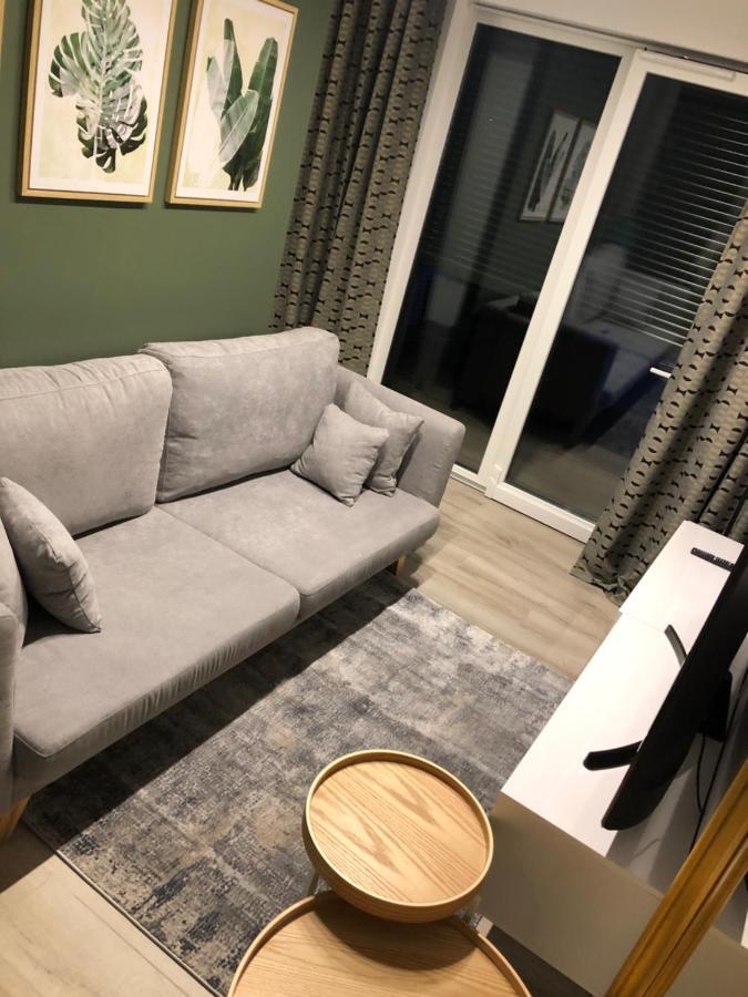 Maryrosie - Apartament Przy Morzu Z Miejscem W Garazu Podziemnym Rewal